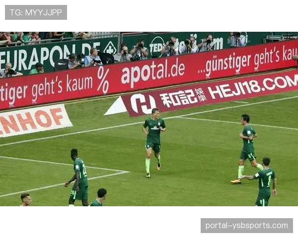 消息:德甲“足球与科技”校园巡回展启动,将展示VAR决策模拟器等互动设备 消息:德甲“足球与科技”校园巡回展启动,将展示VAR决策模拟器等互动设备